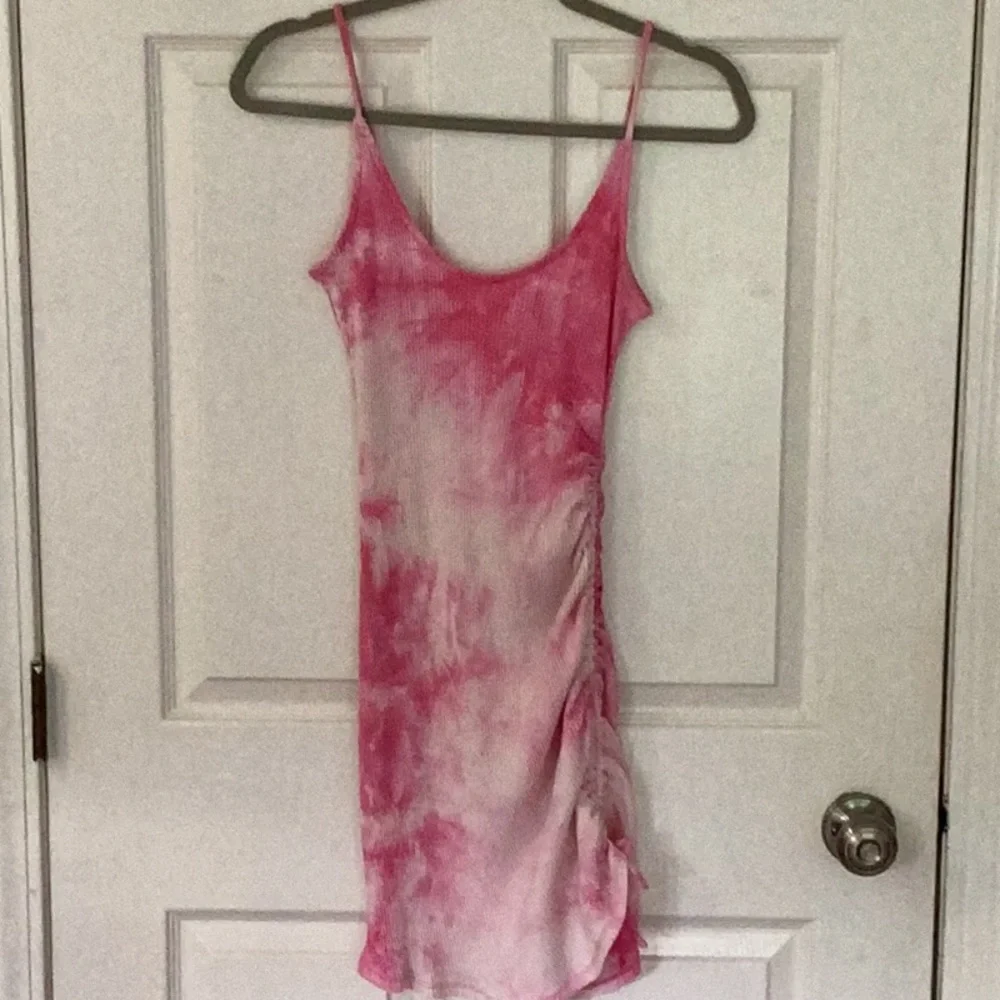 LOVERS + FRIENDS VIOLETA MINI DRESS Medium - Picture 5 of 10